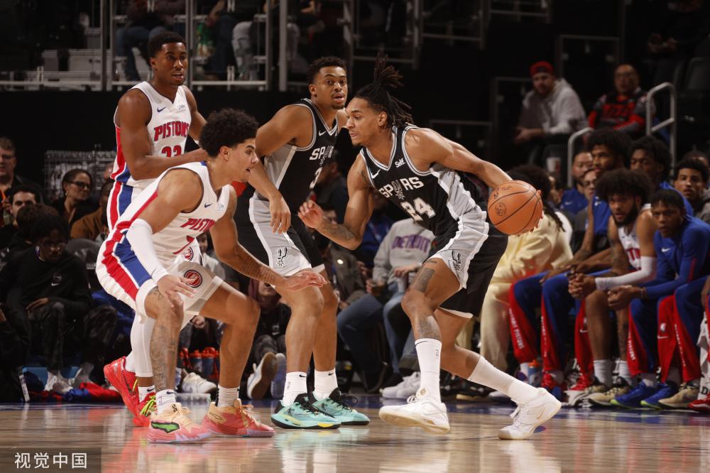 够继续在比 够继续在比